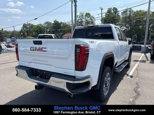 Photo of 2025 Summit White GMC Sierra 2500