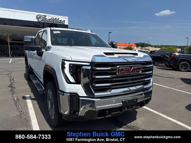 Photo of 2025 Summit White GMC Sierra 2500