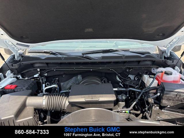 Photo of 2025 Summit White GMC Sierra 2500