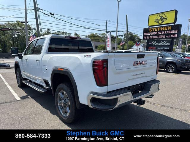 Photo of 2025 Summit White GMC Sierra 2500