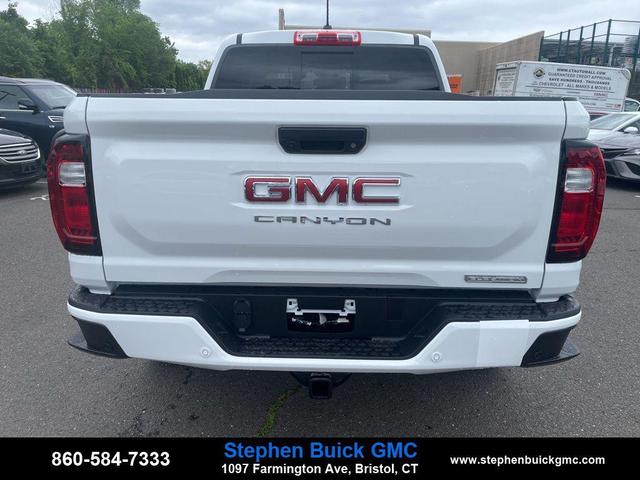 Photo of 2025 Summit White GMC Canyon