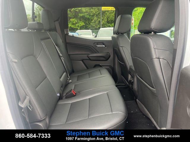 Photo of 2025 Summit White GMC Canyon