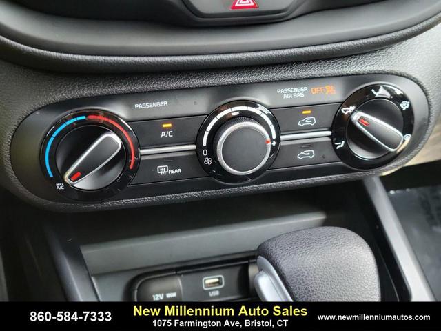 Photo of 2023 Mars Orange Kia Soul