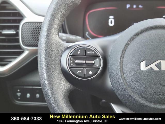Photo of 2023 Mars Orange Kia Soul