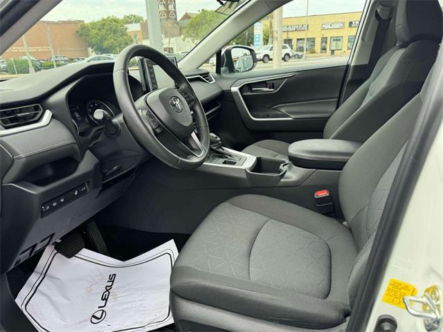 Photo of 2022 White Toyota RAV4