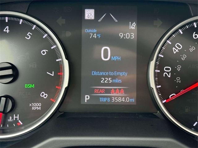 Photo of 2022 White Toyota RAV4