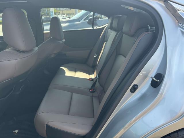 Photo of 2024 Iridium Lexus ES 350