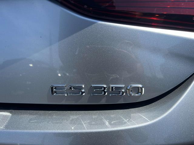 Photo of 2024 Iridium Lexus ES 350