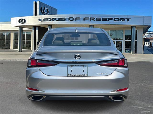 Photo of 2024 Iridium Lexus ES 350