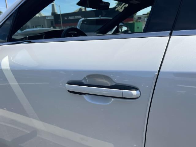 Photo of 2024 Eminent White Pearl Lexus RX 350