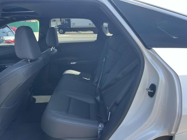 Photo of 2024 Eminent White Pearl Lexus RX 350