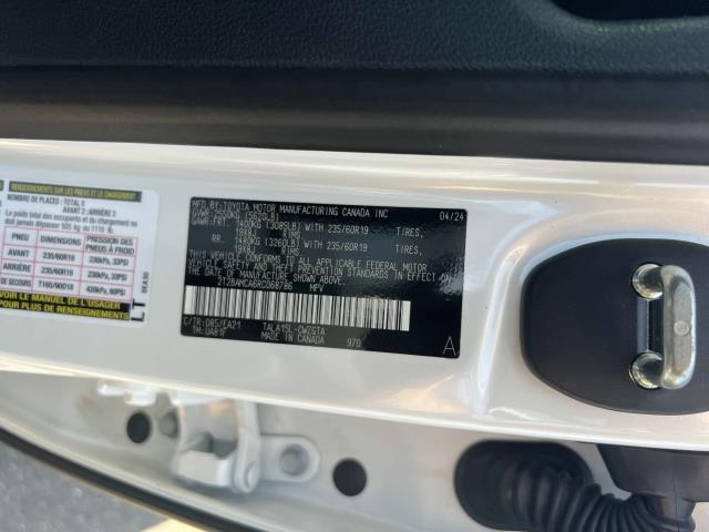 Photo of 2024 Eminent White Pearl Lexus RX 350