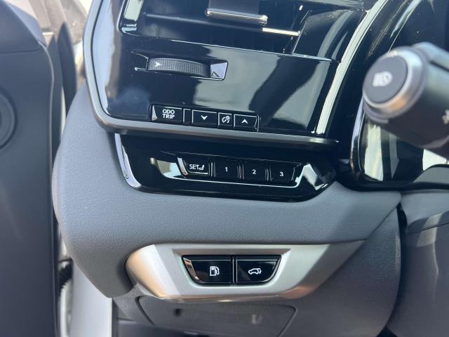 Photo of 2024 Eminent White Pearl Lexus RX 350