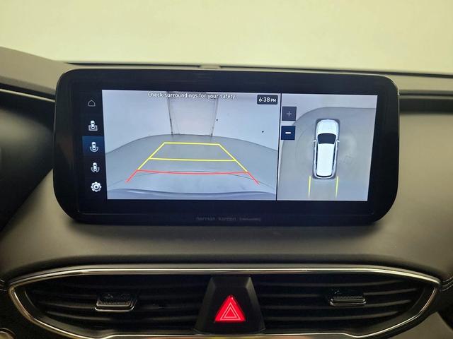 Photo of 2023 Gray Hyundai SANTA FE