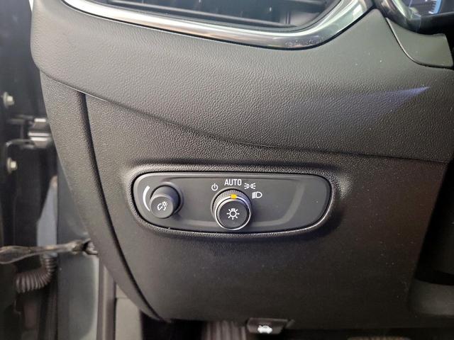 Photo of 2021 Gray Chevrolet Equinox