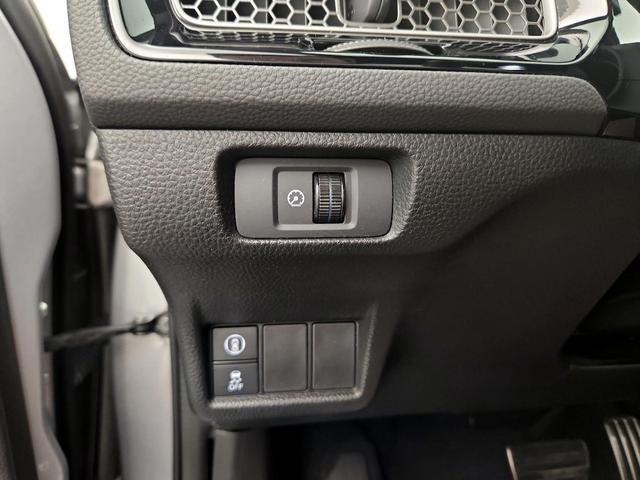 Photo of 2022 Silver Honda Civic