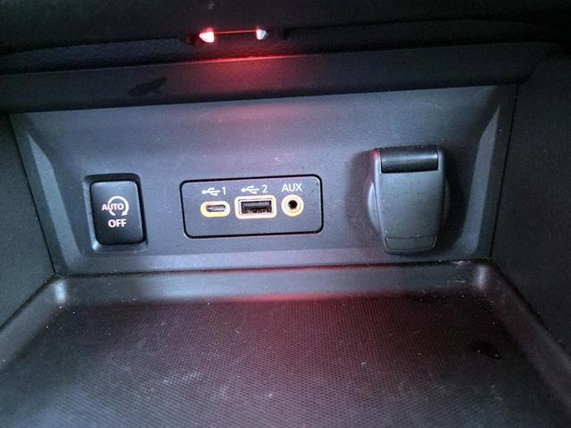 Photo of 2024 Gray Nissan Sentra