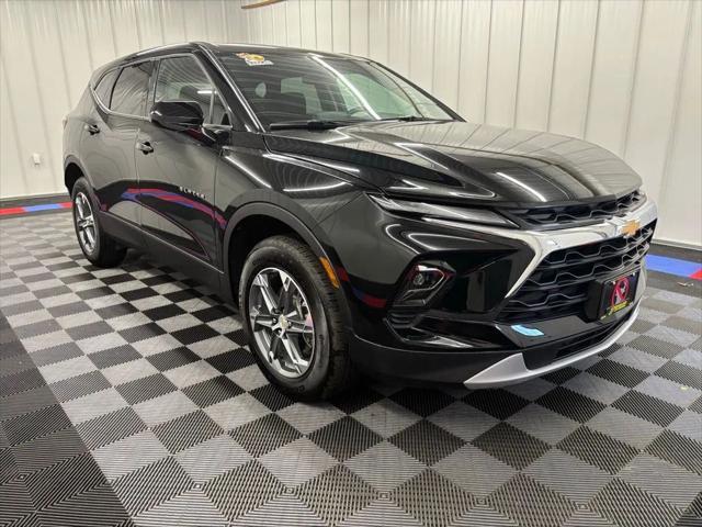 Photo of 2025 Black Chevrolet Blazer
