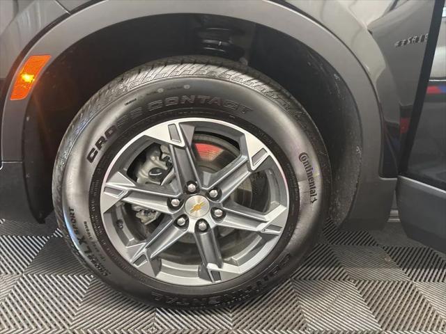 Photo of 2025 Black Chevrolet Blazer