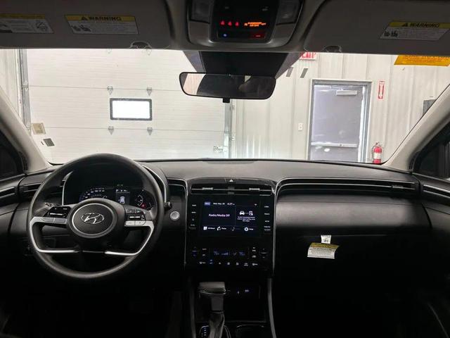 Photo of 2024 Gray Hyundai TUCSON