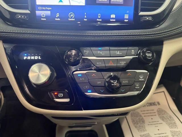 Photo of 2021 Ocean Blue Metallic Chrysler Pacifica Hybrid