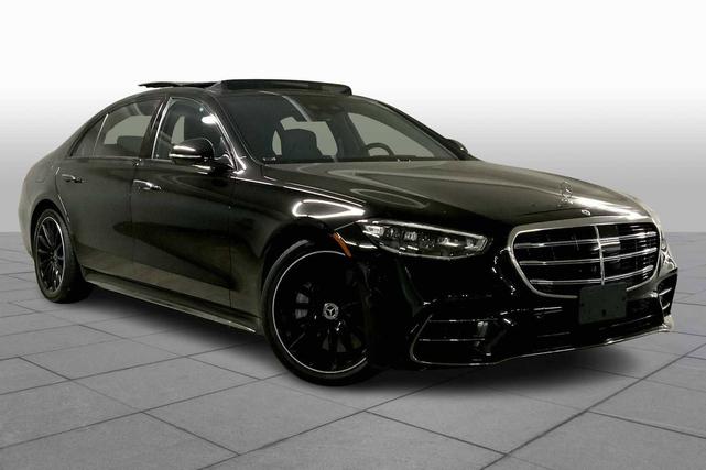 Photo of 2023 Black Mercedes-Benz S-Class