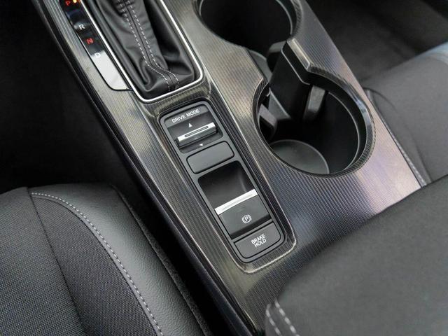 Photo of 2025 Meteorite Gray Metallic Honda Civic Hybrid