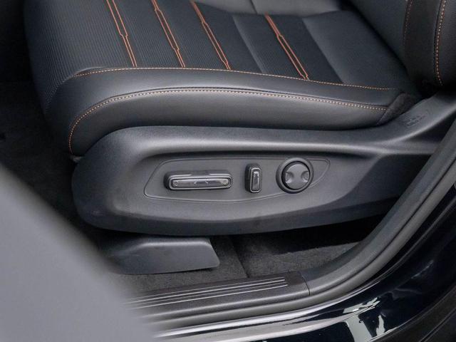 Photo of 2026 Crystal Black Pearl Honda CR-V Hybrid