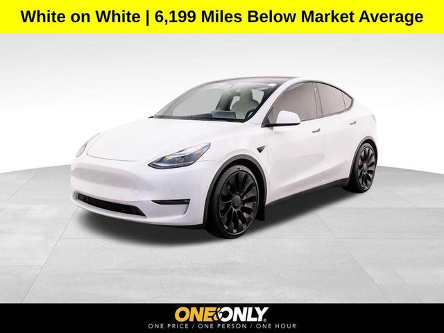 Photo of 2021 Pearl White Multi-Coat Tesla Model Y