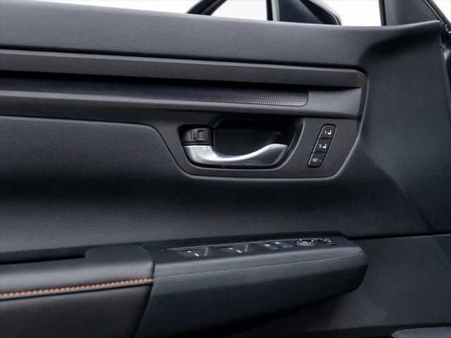 Photo of 2025 Crystal Black Pearl Honda CR-V Hybrid