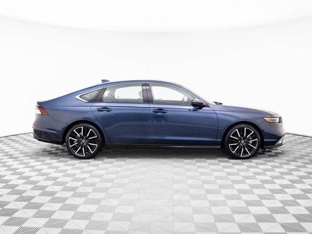 Photo of 2024 Canyon River Blue Metallic Honda Accord Hybrid