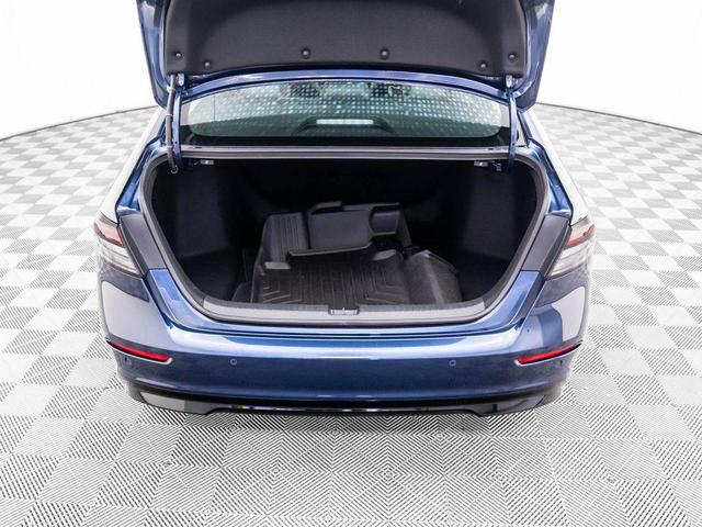 Photo of 2024 Canyon River Blue Metallic Honda Accord Hybrid