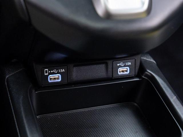 Photo of 2022 Obsidian Blue Pearl Honda CR-V Hybrid