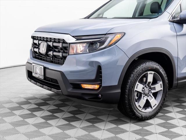 Photo of 2025 Sonic Gray Pearl Honda Ridgeline