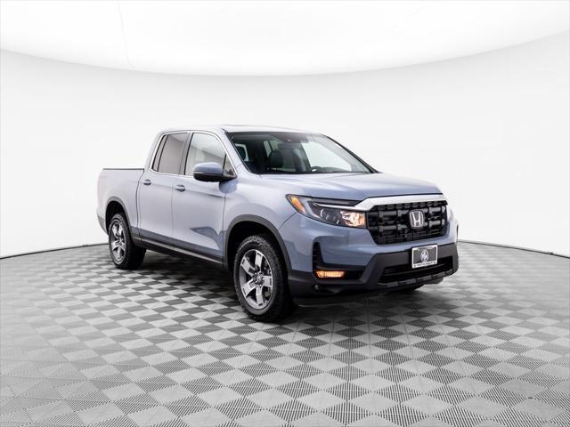 Photo of 2025 Sonic Gray Pearl Honda Ridgeline