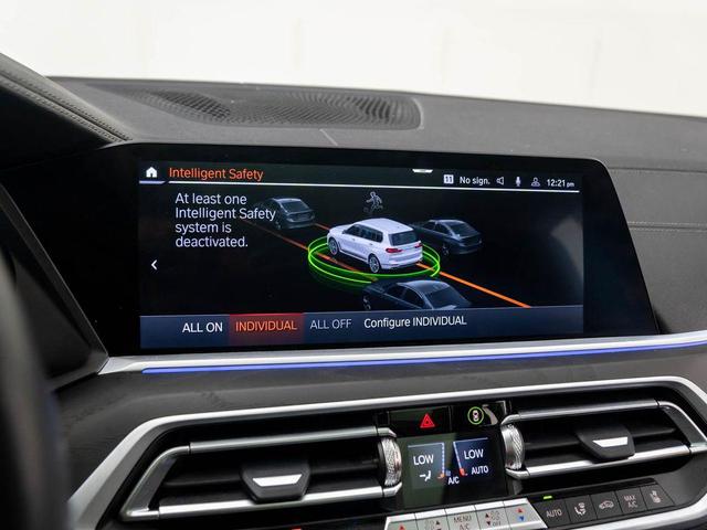 Photo of 2022 Alpine White BMW X7