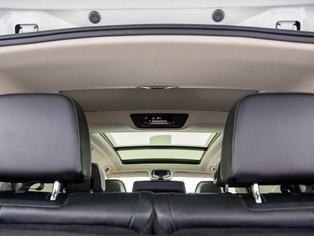 Photo of 2022 Alpine White BMW X7
