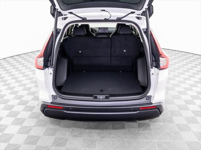 Photo of 2026 Platinum White Pearl Honda CR-V