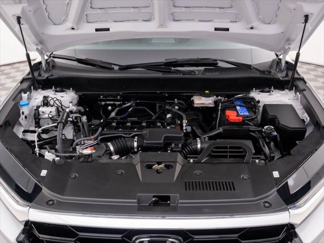 Photo of 2026 Platinum White Pearl Honda CR-V