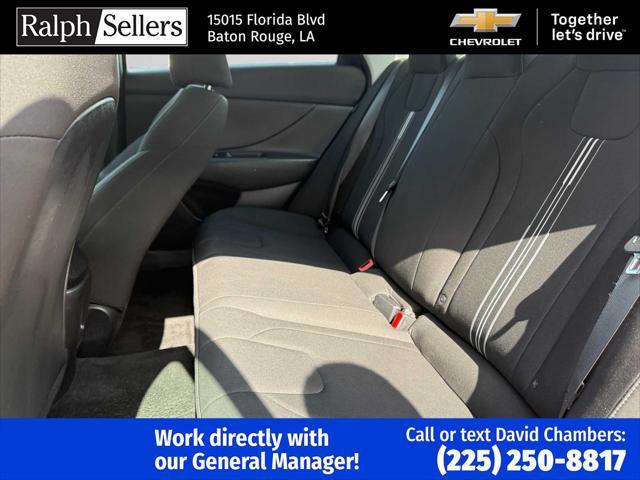 Photo of 2024 Red Hyundai ELANTRA