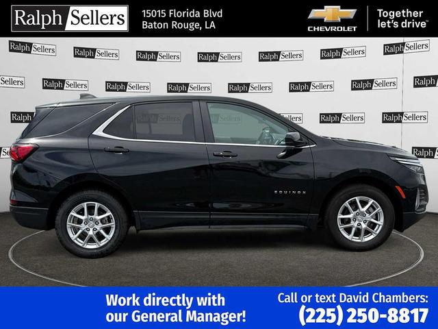 Photo of 2024 Black Chevrolet Equinox