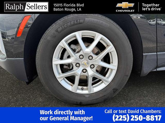 Photo of 2024 Black Chevrolet Equinox