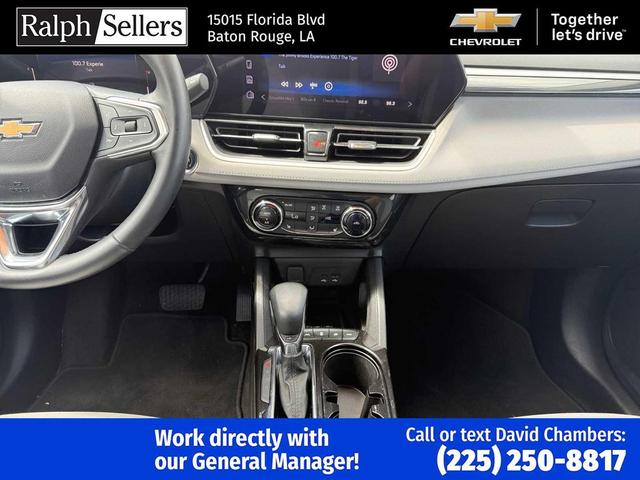 Photo of 2024 White Chevrolet Trailblazer
