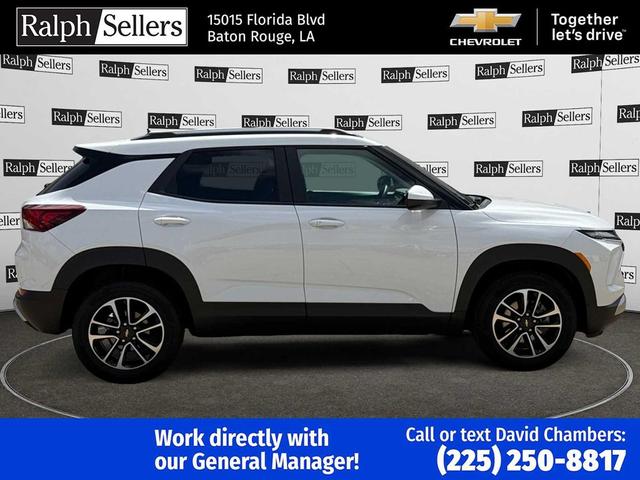 Photo of 2024 White Chevrolet Trailblazer
