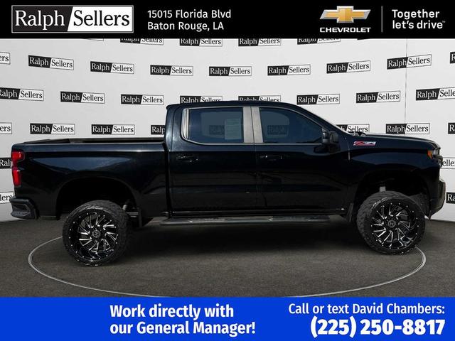 Photo of 2019 Black Chevrolet Silverado 1500