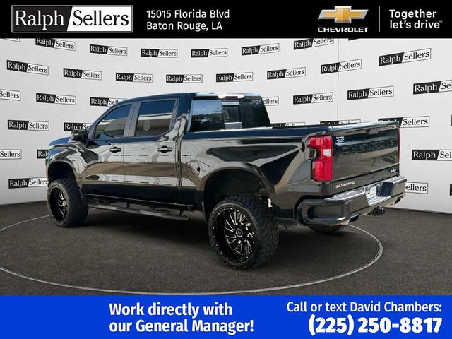 Photo of 2019 Black Chevrolet Silverado 1500