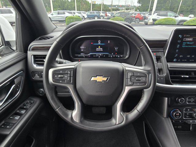 Photo of 2023 Summit White Chevrolet Suburban