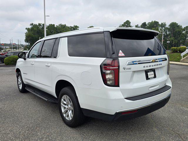 Photo of 2023 Summit White Chevrolet Suburban