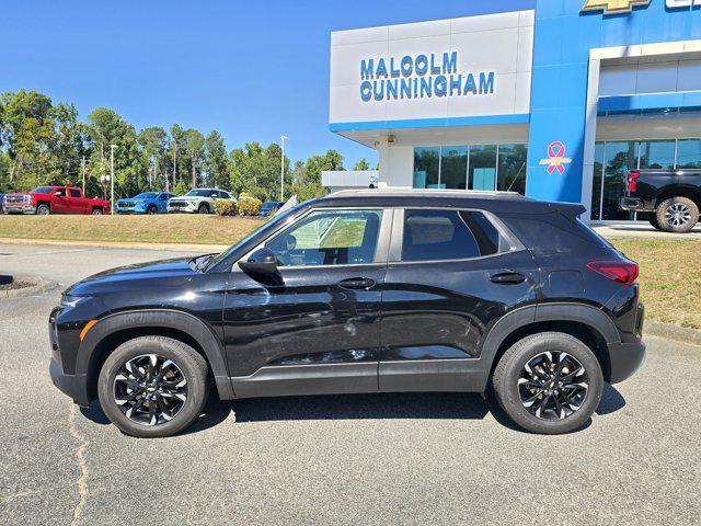 Photo of 2022 Mosaic Black Metallic Chevrolet Trailblazer