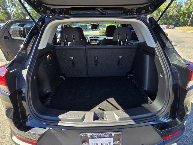 Photo of 2022 Mosaic Black Metallic Chevrolet Trailblazer